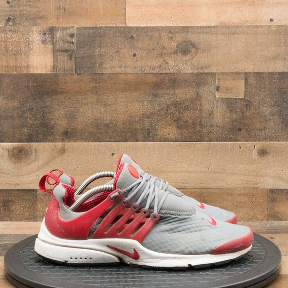 Nike Red and Gray Athletic Shoes - Picture 8 of 9